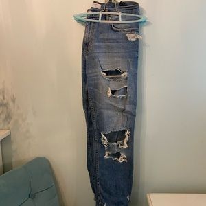 Zara Distressed Boyfriend Jeans